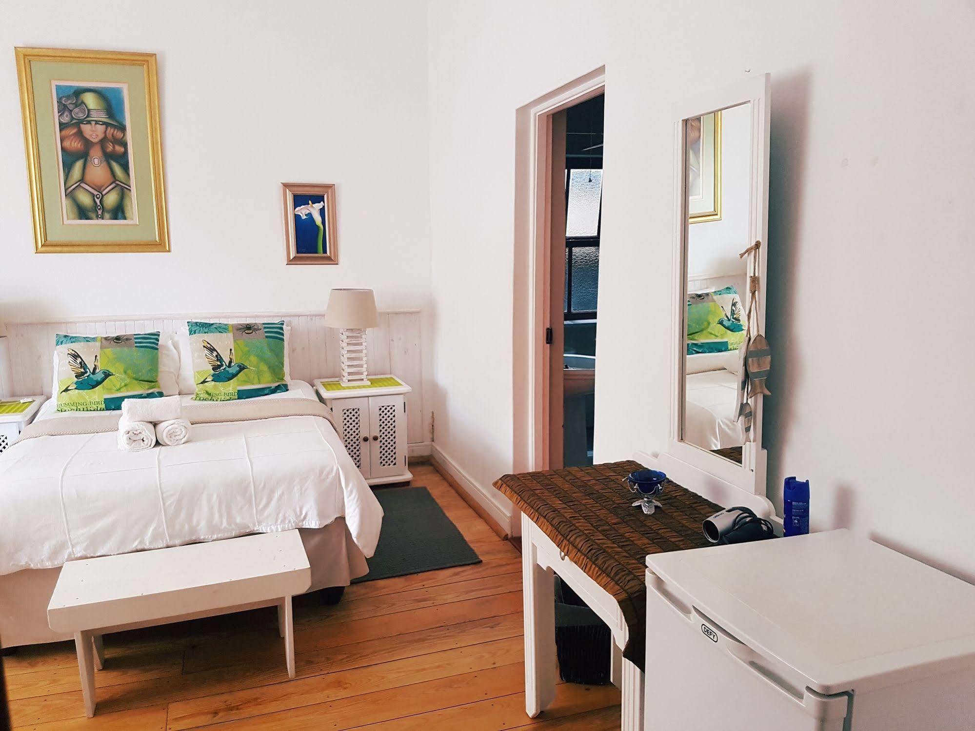 Flametree Guesthouse Swellendam Luaran gambar